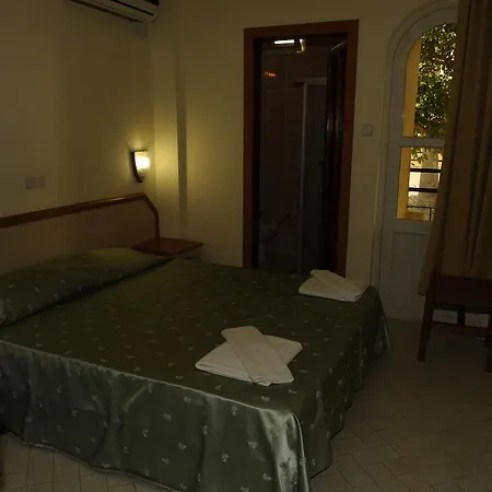 Club Serena 3*