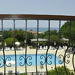 Club Serena ألانيا