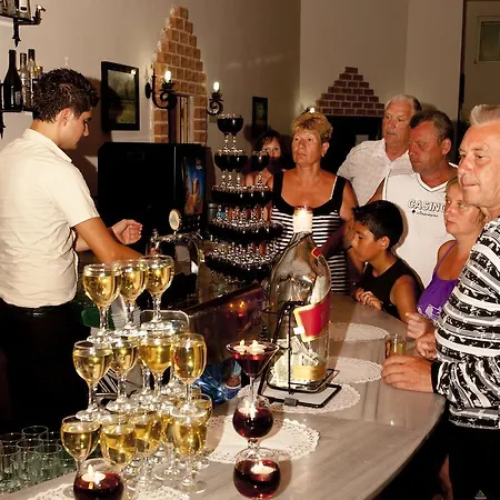 Club Serena