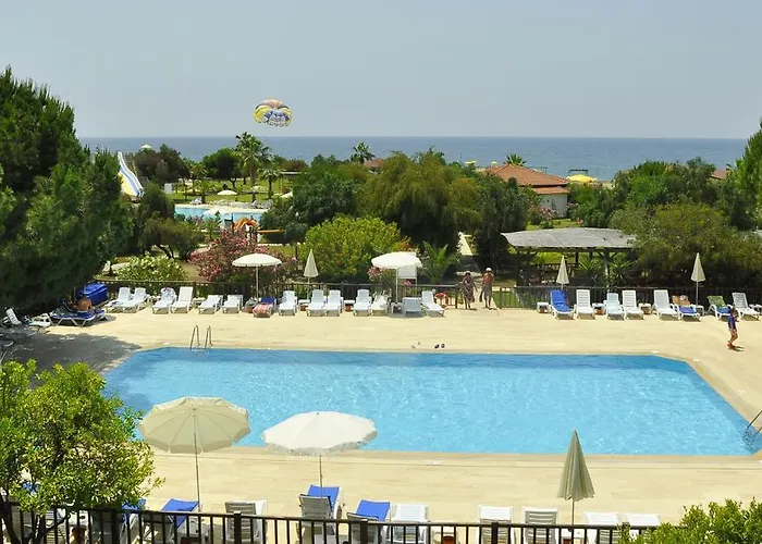 Club Serena Hotel